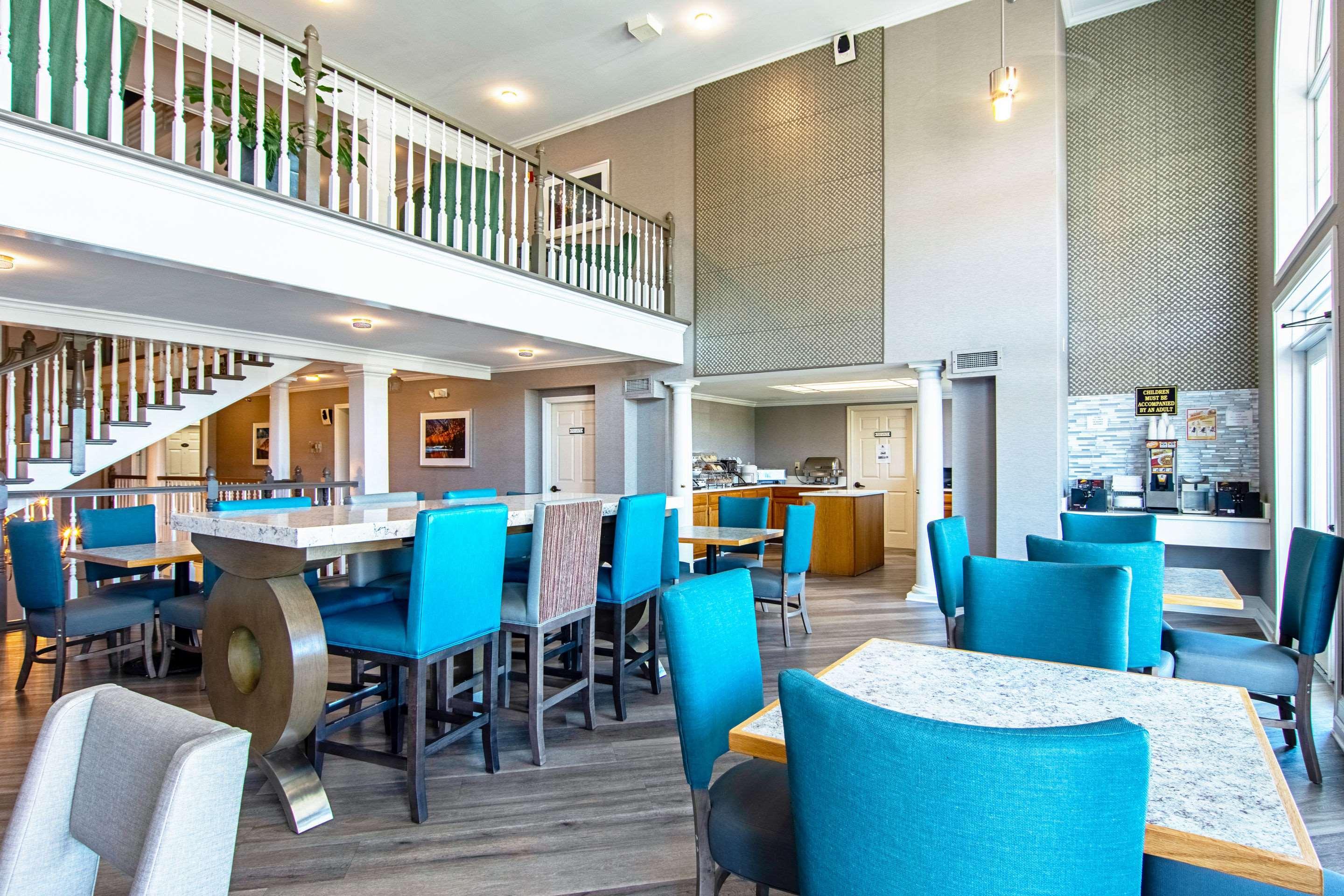 Clarion Inn Willow River Sevierville Exterior photo